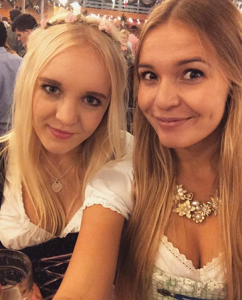 25P Sexy Dirndl Girls 375