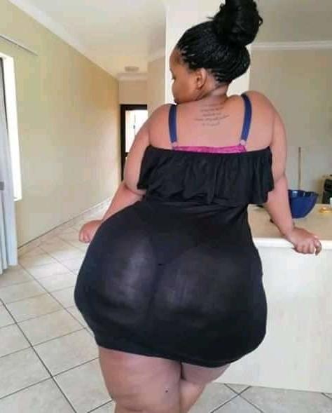 25P Good Lawd She's Thick
