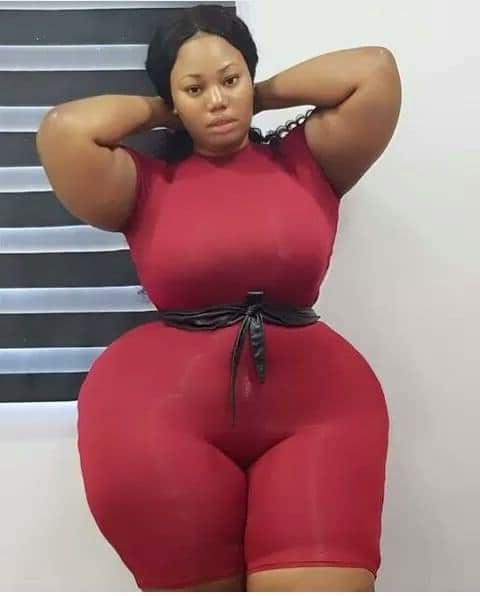 25P Good Lawd She's Thick