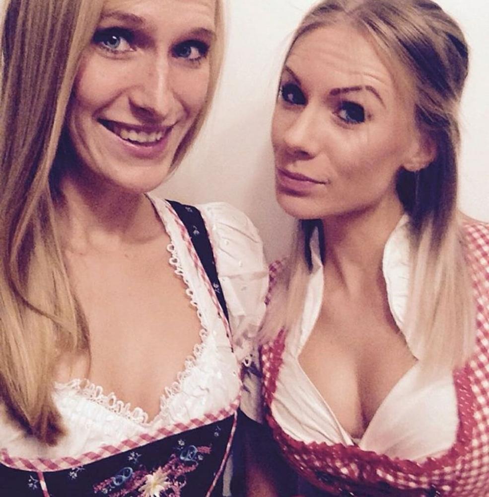 25P Sexy Dirndl Girls 373