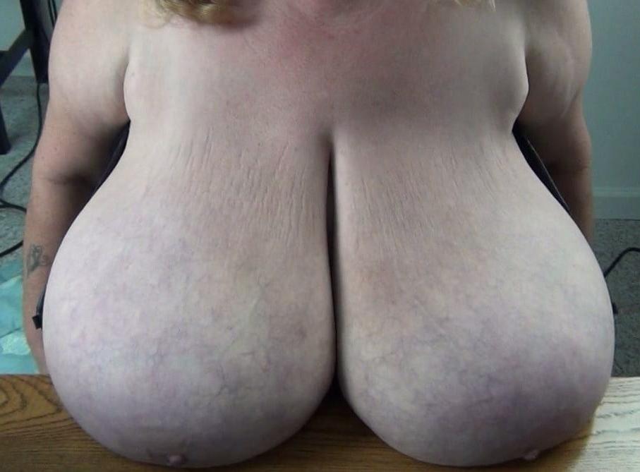 25P Put those big tits in my face #4