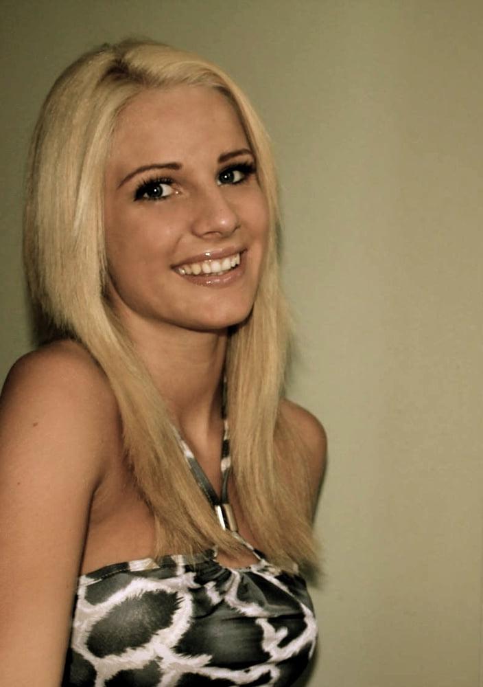 25P Hungarian Girls NN
