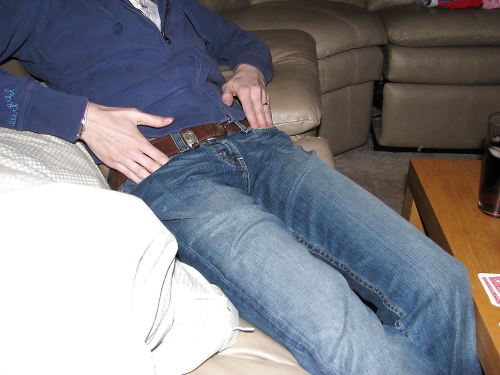 25P My 25yo girlfriend in and out of jeans, sexy pussy