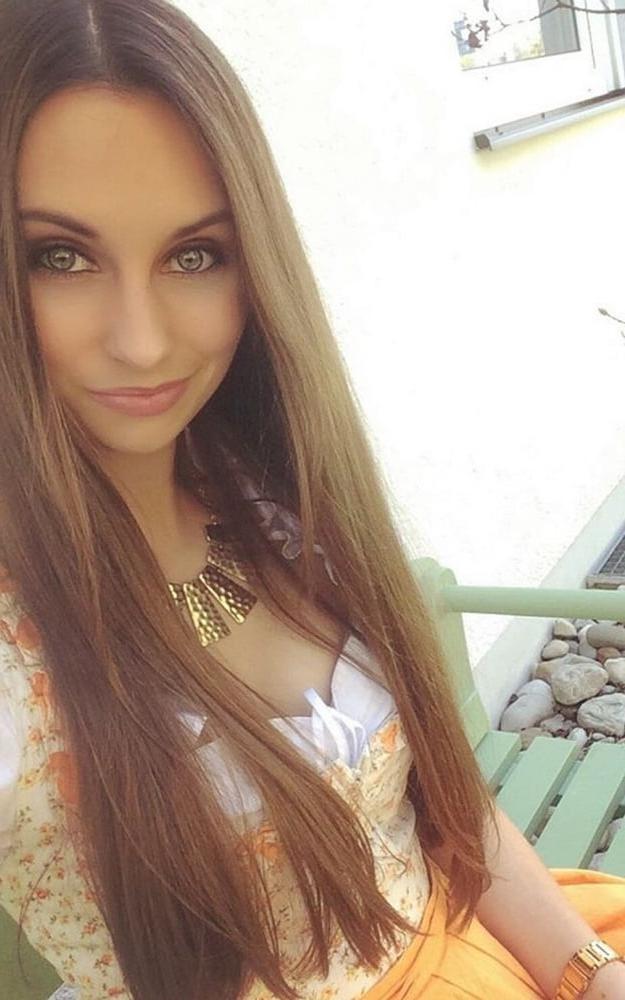 25P Sexy Dirndl Girls 370