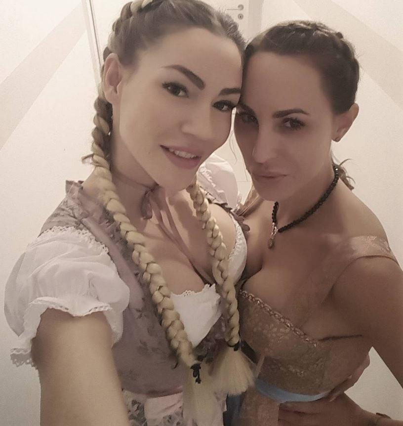 25P Sexy Dirndl Girls 368