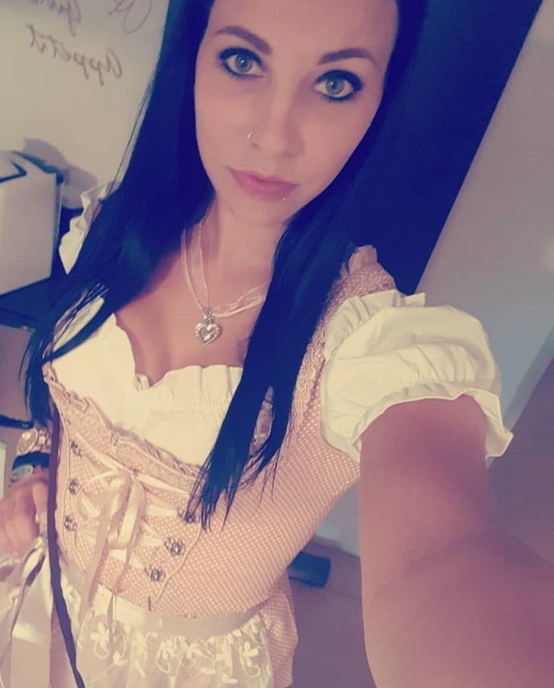 25P Sexy Dirndl Girls 368