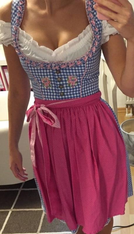 25P Sexy Dirndl Girls 368