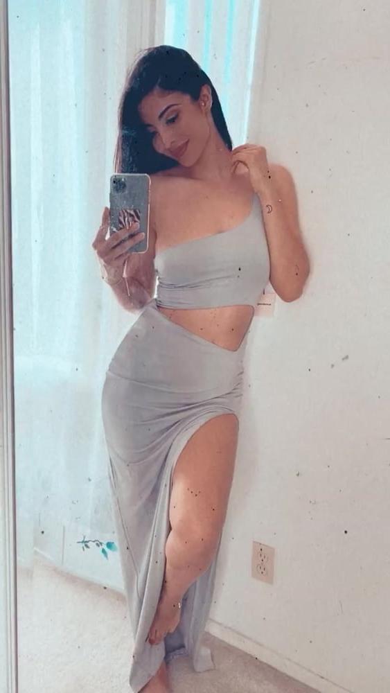 25P Middle eastern sexy girls