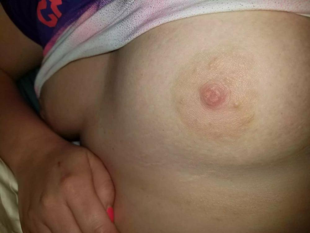 8P Exposing my girlfriend for your comments 2