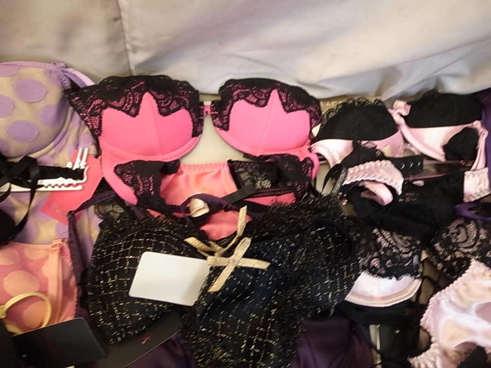 10P Bra and panties