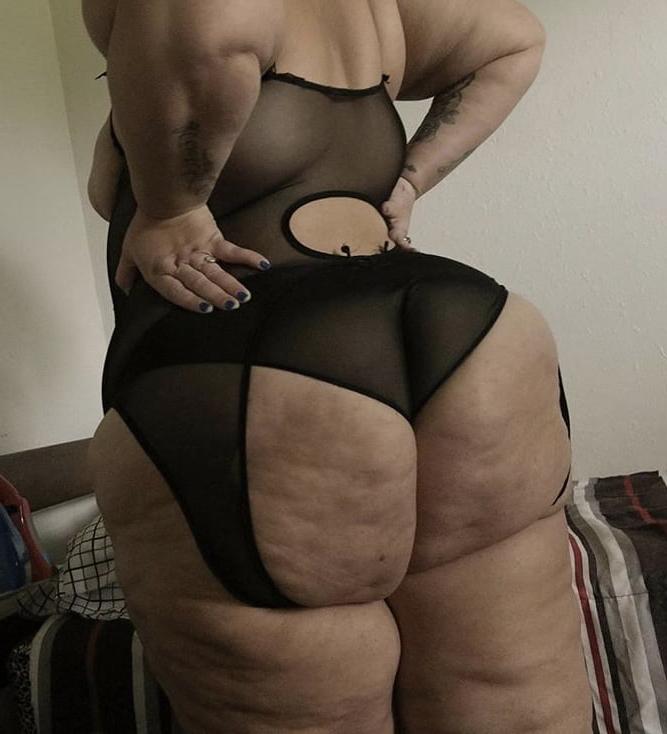 25P Thick Beauties 93