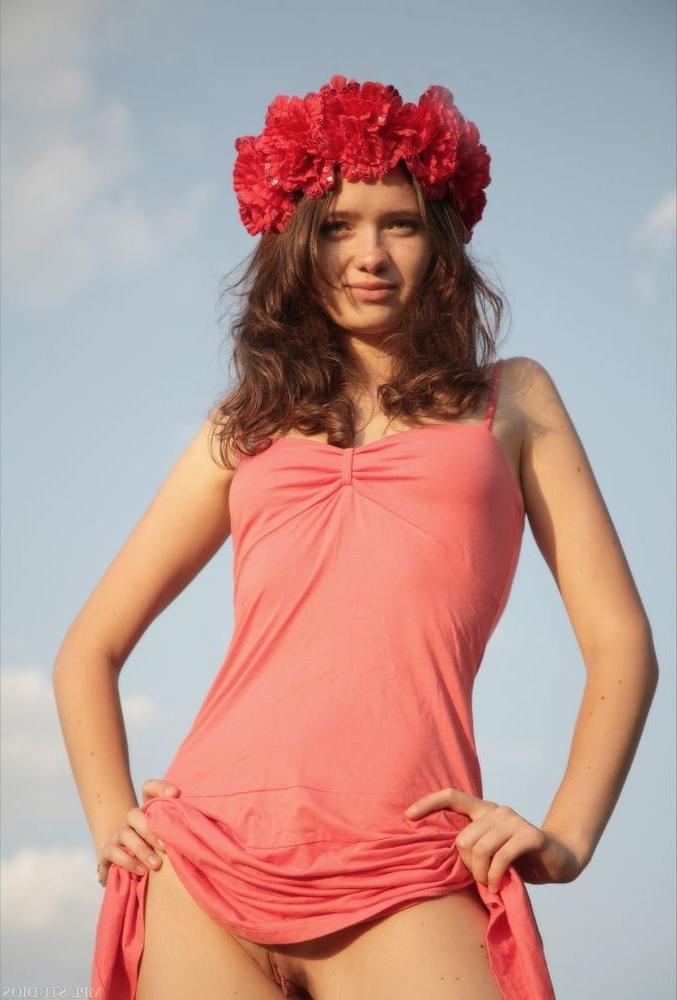25P Tanya - flower princess