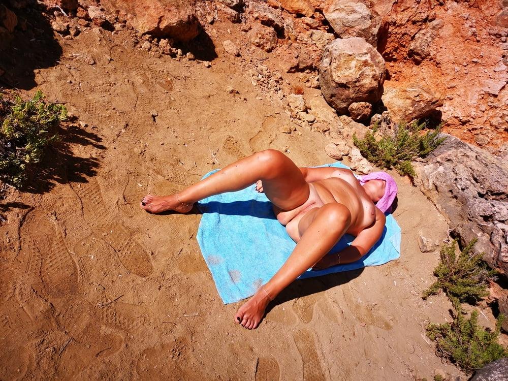 6P Milf in sun Summer 2020