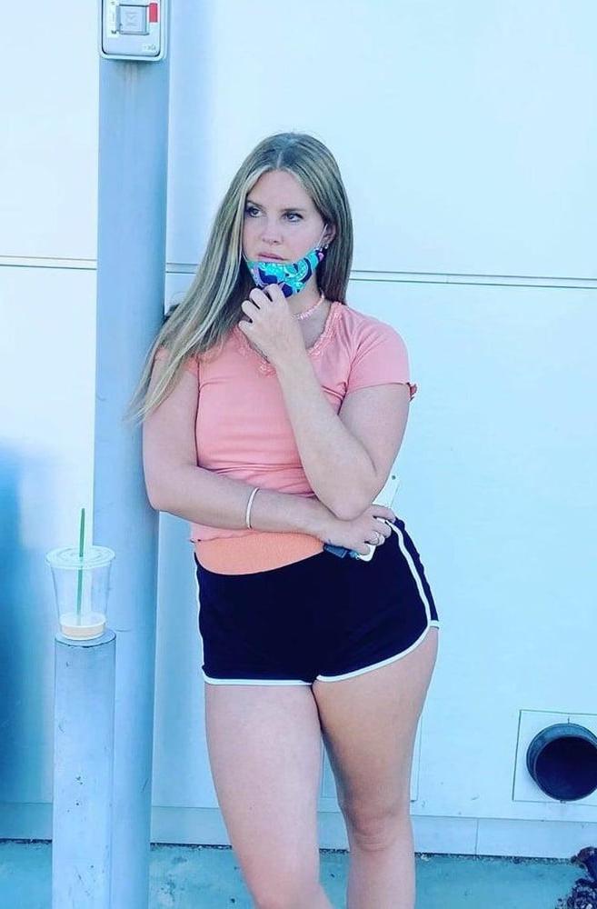 25P Celebs Who Want To Sit On Your Face