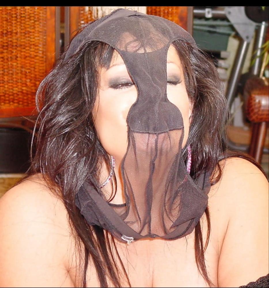 25P Girls with panties on their face, on their head (photos from