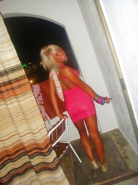 25P Teen slut olivia PLEASE CUM ON HER