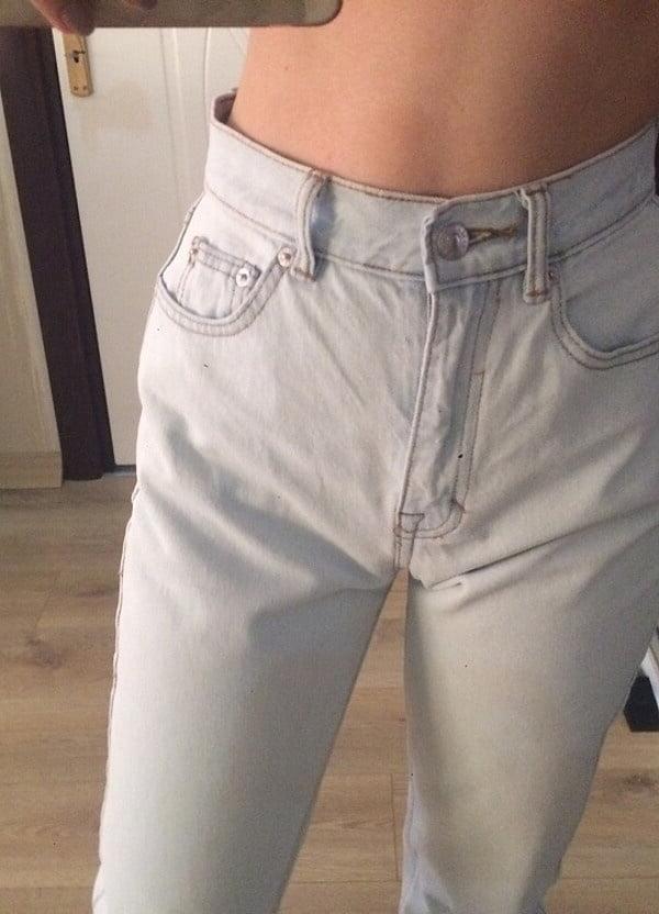 25P Turkish girls showing off
