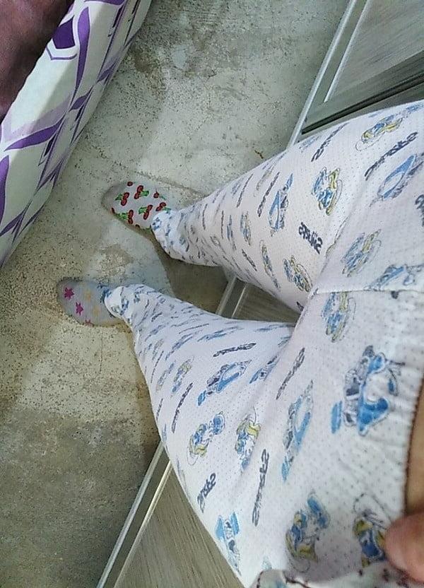 25P Turkish girls showing off