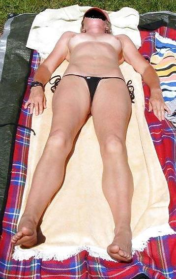 8P Wife to cum on