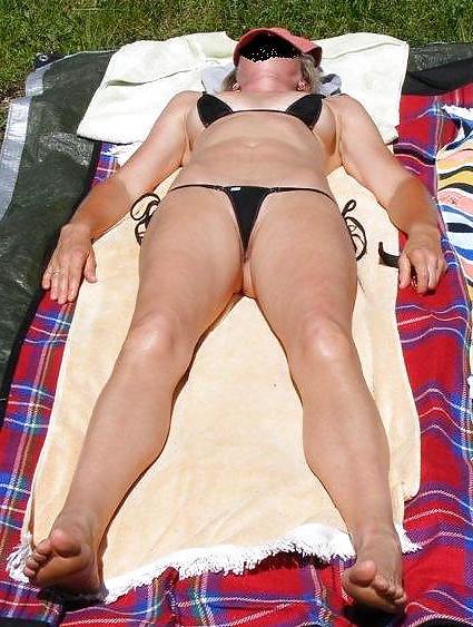 8P Wife to cum on