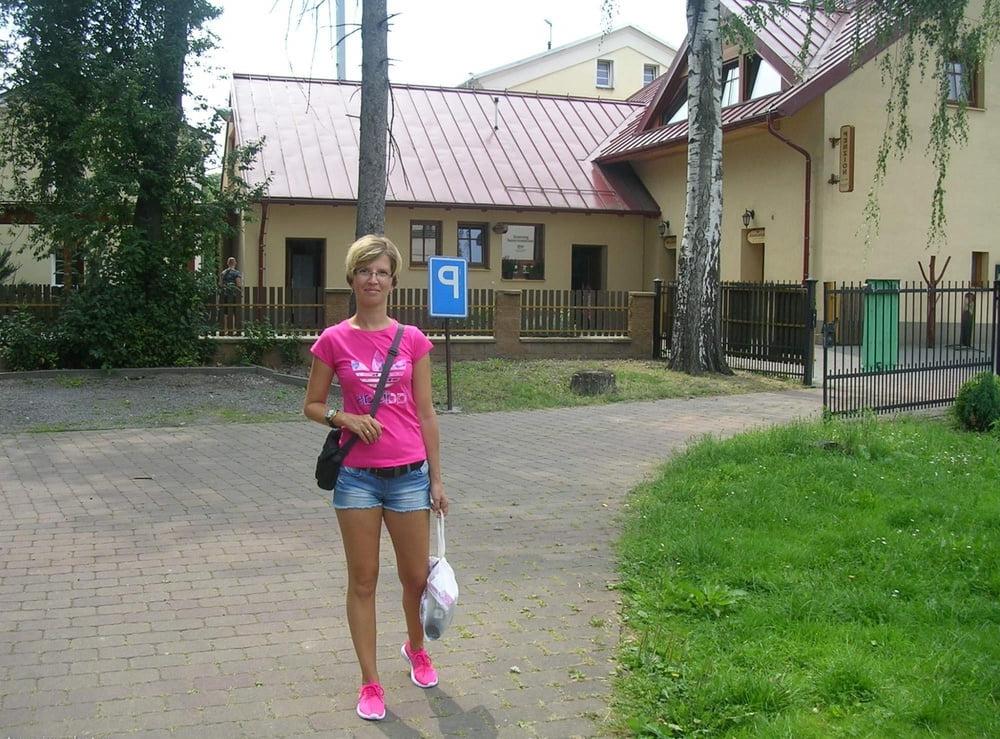25P Milf on Vacation