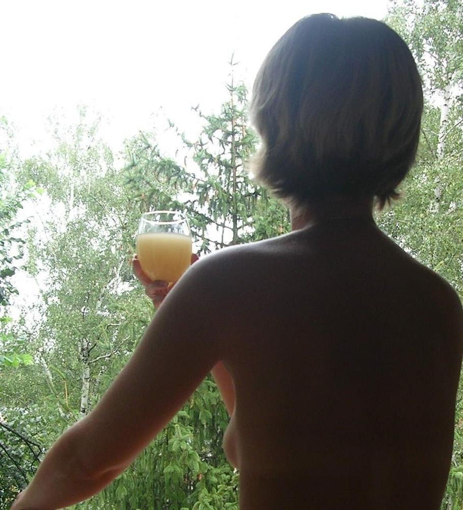 25P Milf on Vacation