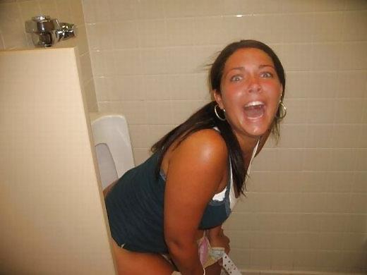 25P Girls using Men's Room - coolbudy