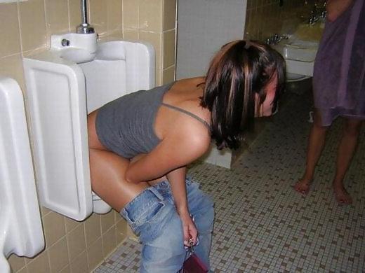 25P Girls using Men's Room - coolbudy