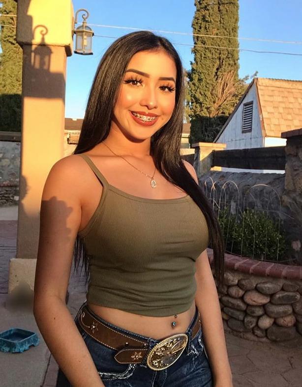 18P Young teen with Braces