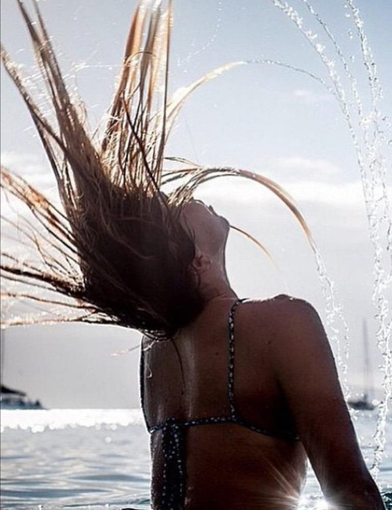 25P SURFER GIRLS