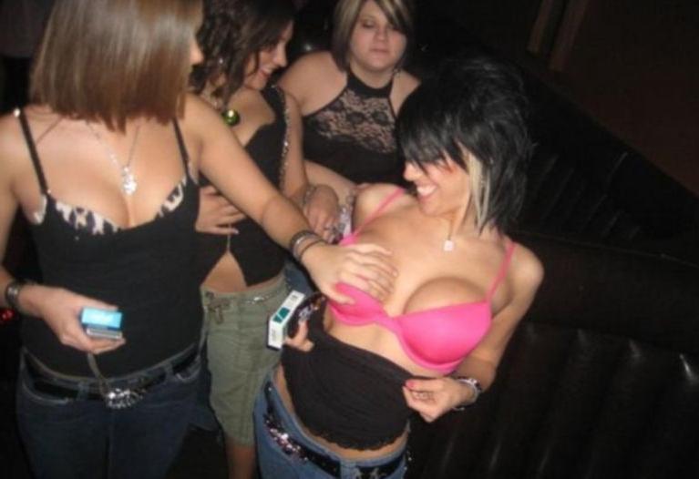 25P Girls around the World Welcome to Russia. 8