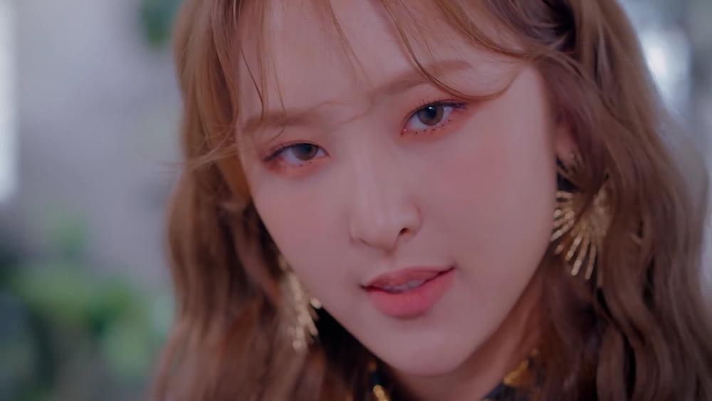 25P K-Pop Facial Screencaps