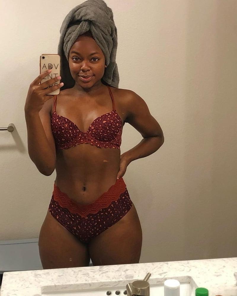 25P Slim thick girls #24