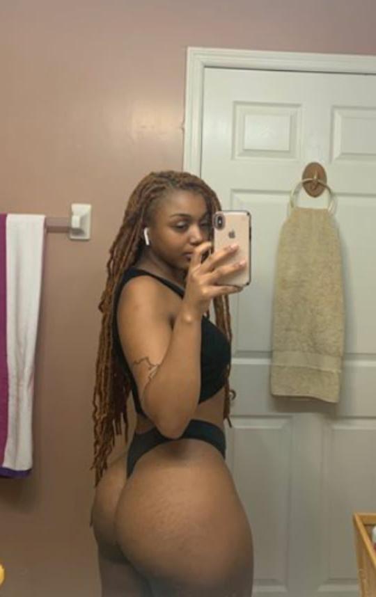 25P Slim thick girls #24