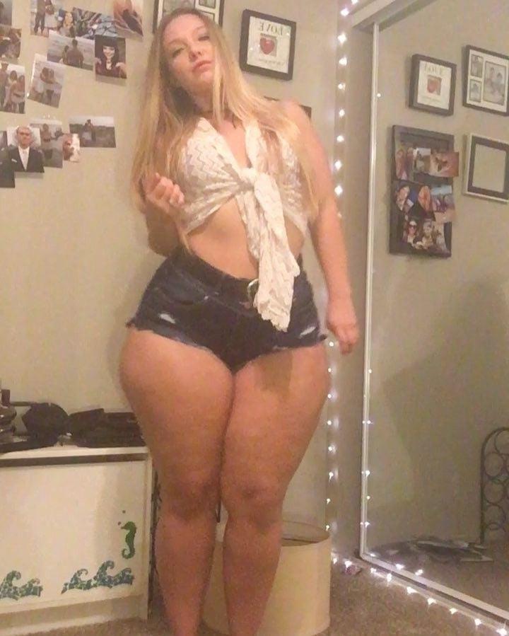 25P Big girls I'd  completely empty my load inside 4