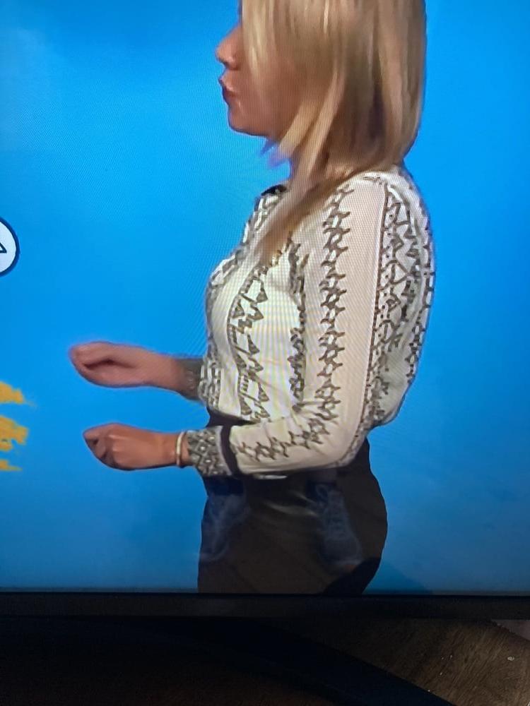 25P Irish weather girls