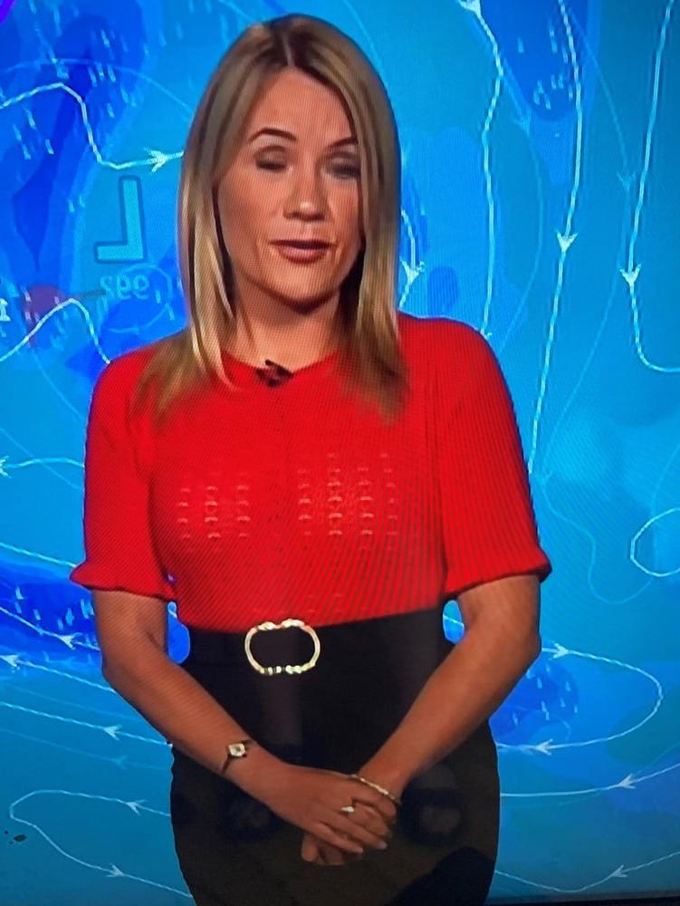 25P Irish weather girls