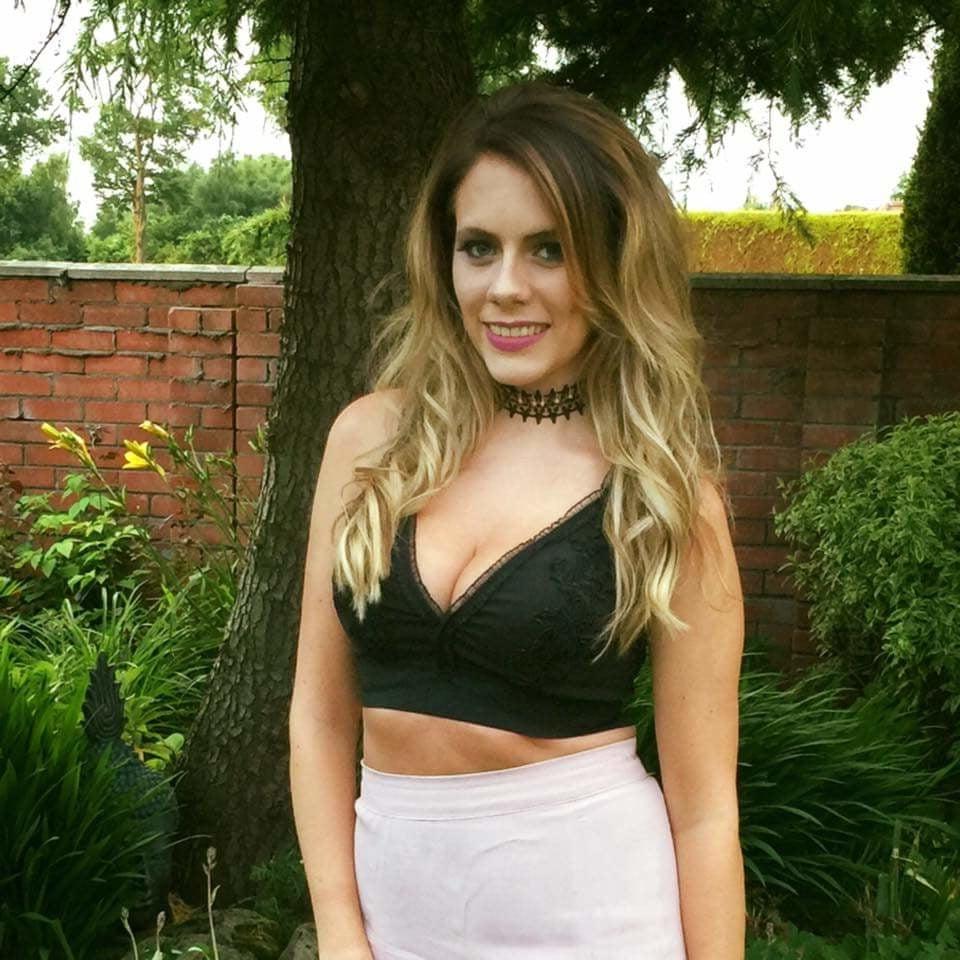 25P Random Facebook finds hot Scottish girls