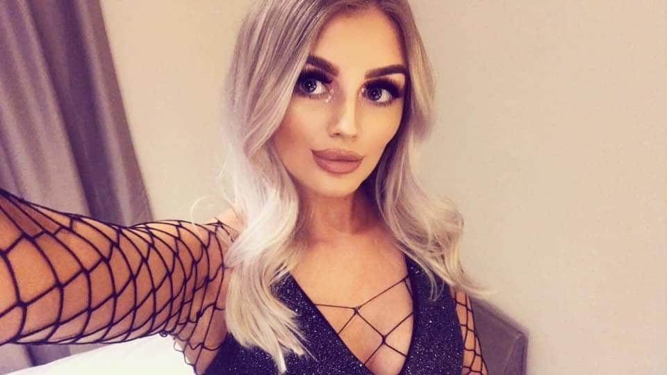 25P Random Facebook finds hot Scottish girls