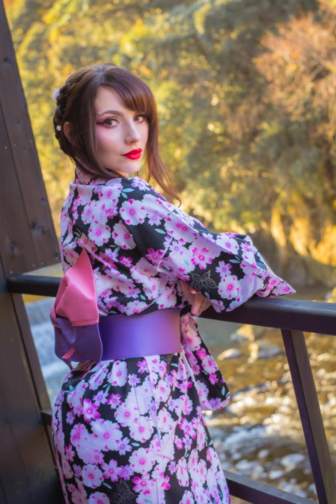 25P KMFX - Kimono &amp; Bath