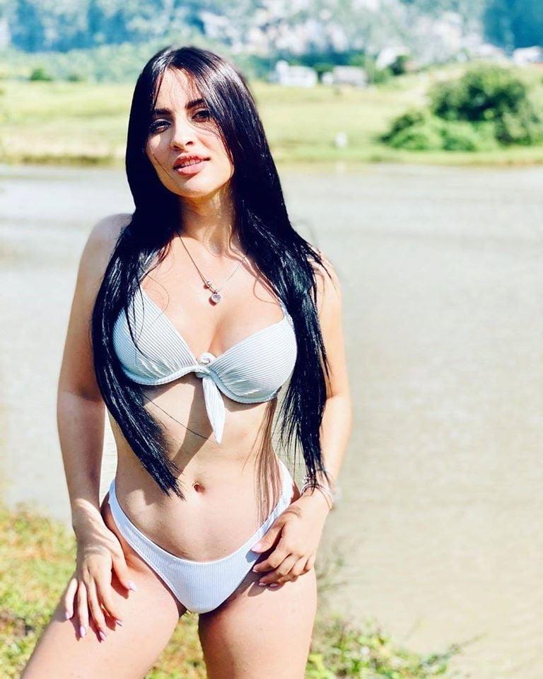 25P Hot Babes Calientes Girls 2020#5