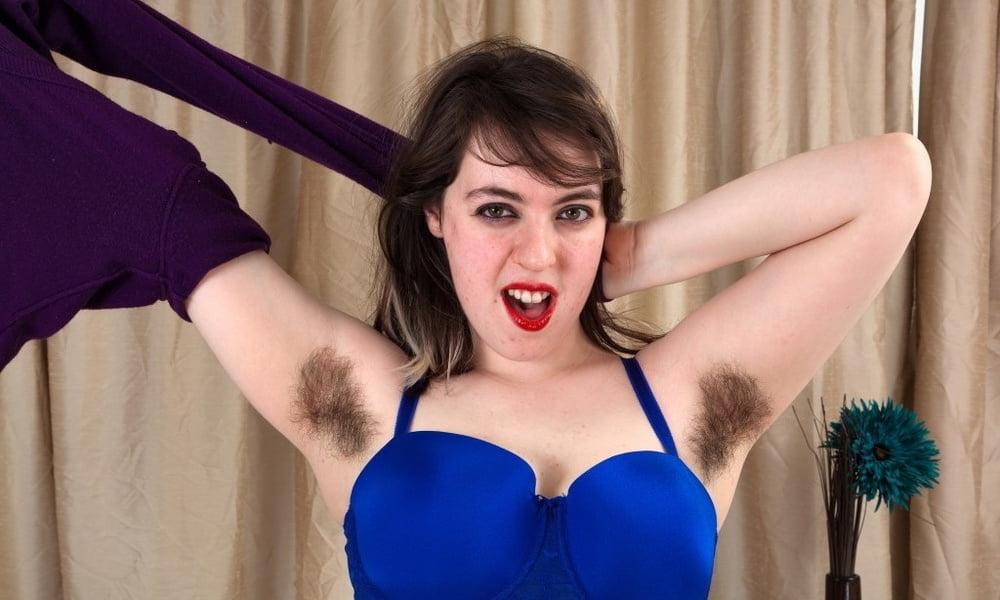 25P Hairy armpits with bra