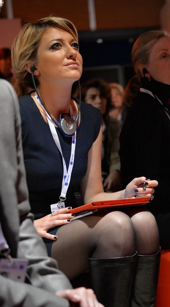 25P Conference Cunt in Pantyhose Part 1