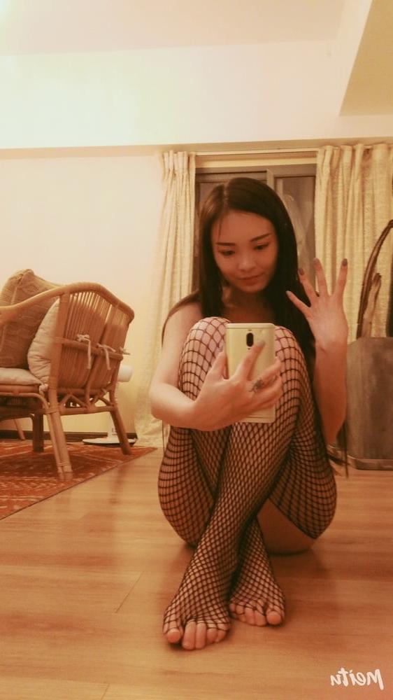 20P Japanese temptation in pantyhose #2