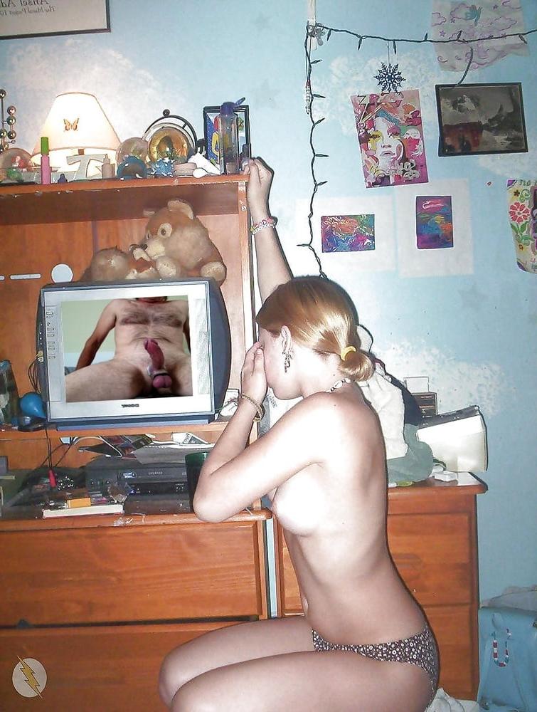 25P girls like to watch me