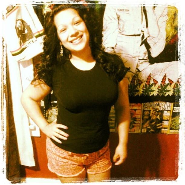18P Gabby A thick mexican milf