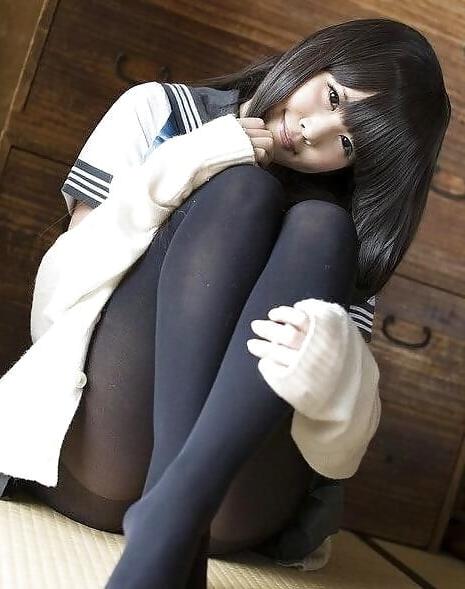 20P Japanese temptation in pantyhose #3