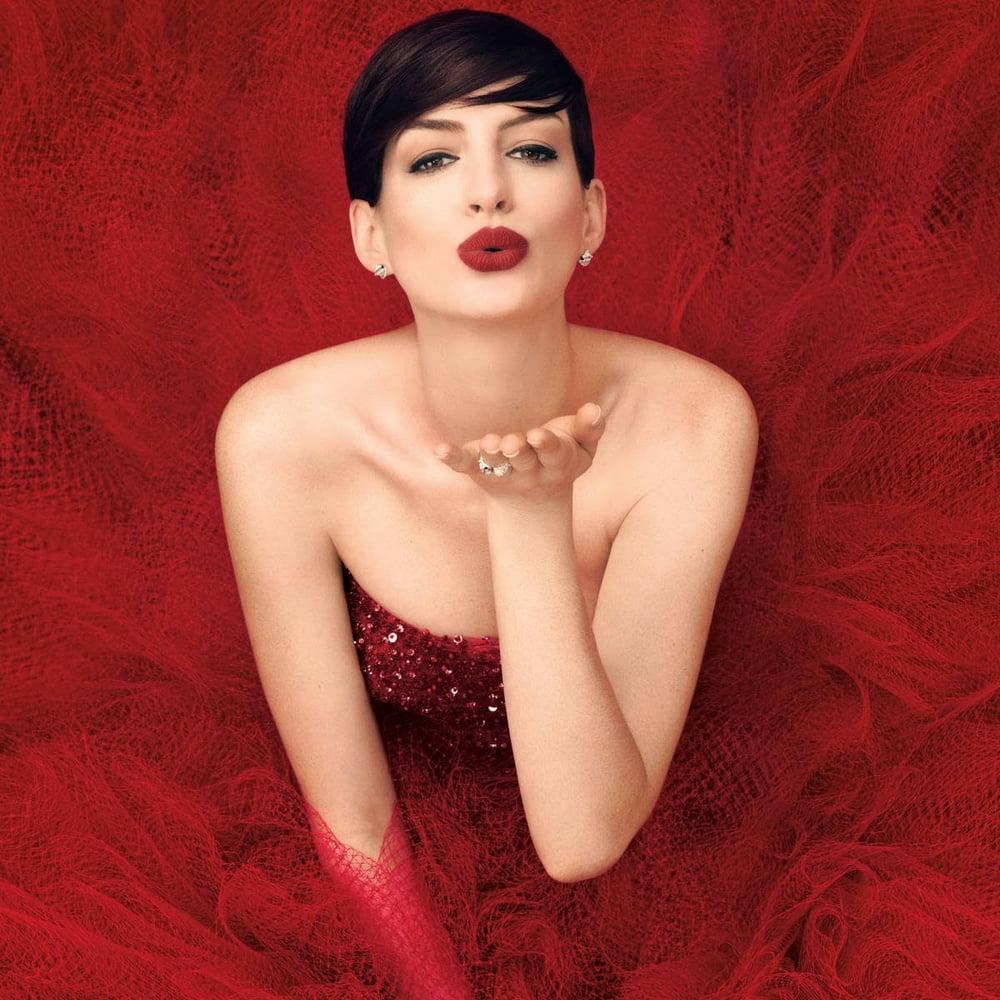 25P Short Haired Girls Make Me Horny 13