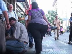 25P Mega thick comlombian milf