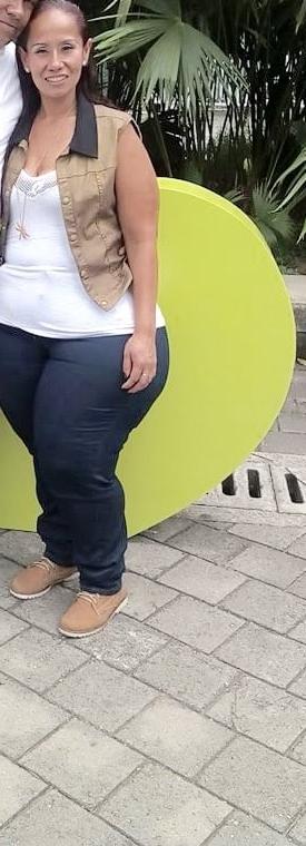 25P Mega thick comlombian milf